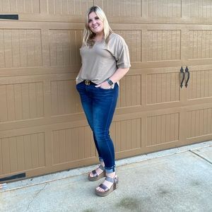 Meet your Posher, Kendra